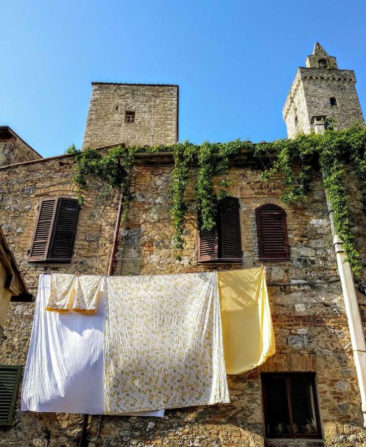 Il Prunello - Una Casa Tra Le Torri Сан Джиминяно Екстериор снимка